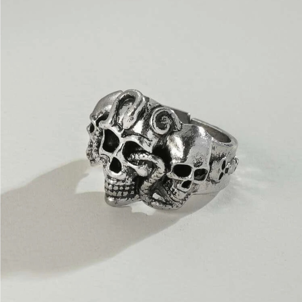 Men’s Silver Skull Ring